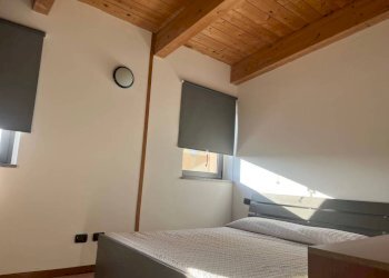 Camera da letto - Bilocale via Giuseppe Mazzini, 2A, Cossato - foto 8