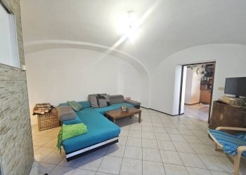 Salone - Casa indipendente via Gastaldi, 15, Cuasso al Monte - foto 7