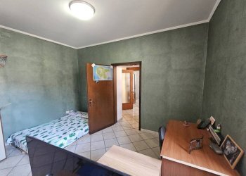 Camera da letto - Casa indipendente via Gastaldi, 15, Cuasso al Monte - foto 24