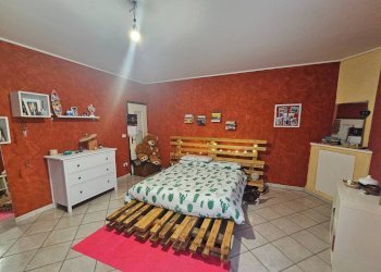 Camera da letto - Casa indipendente via Gastaldi, 15, Cuasso al Monte - foto 28