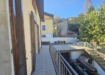 Balcone - Casa indipendente via Gastaldi, 15, Cuasso al Monte - foto 36