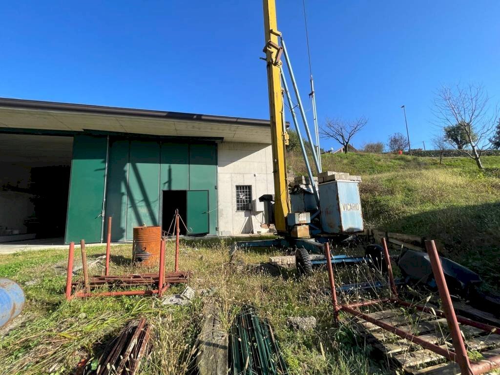 Magazzino - Capannone via Ciclamini, Luzzana - foto 1