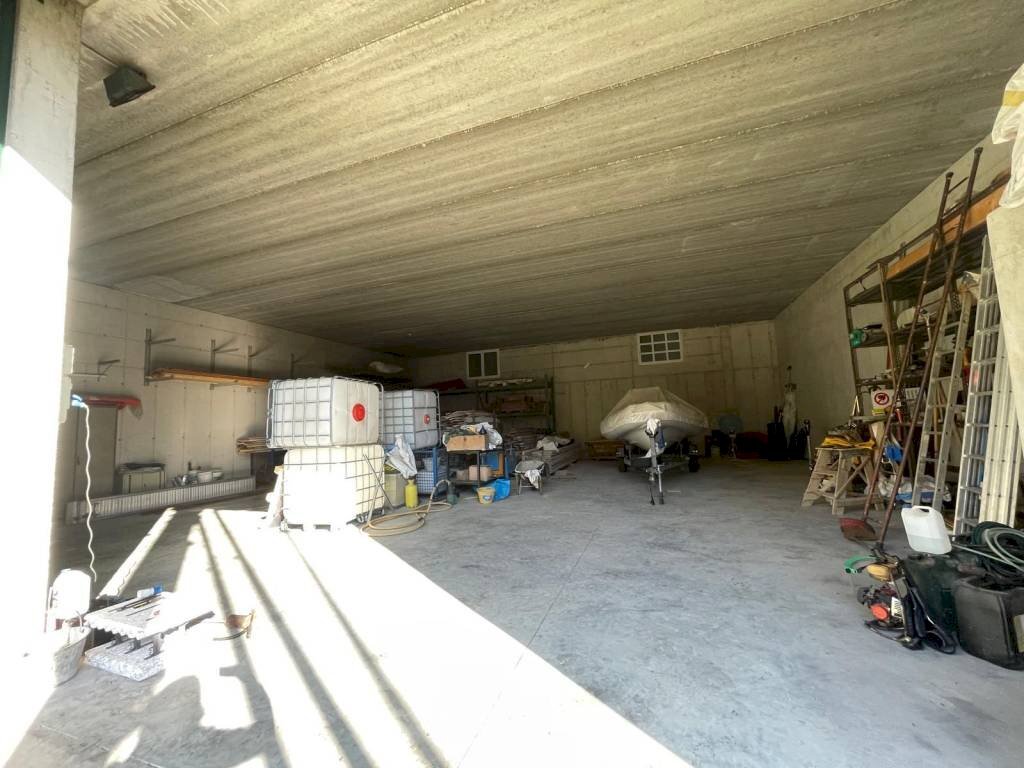 Magazzino - Capannone via Ciclamini, Luzzana - foto 3