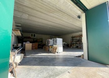 Magazzino - Capannone via Ciclamini, Luzzana - foto 5