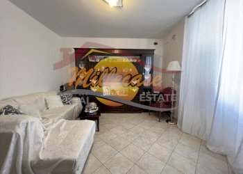 8837d9d5-5470-48cb-8f3d-4d4d5e2ba126.jpeg - Trilocale Viale Teocrito, Siracusa - foto 7