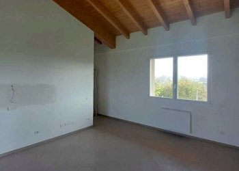 WhatsApp Image 2024-10-31 at 10.52.27.jpeg - Appartamento Montechiarugolo - foto 30