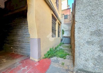 Parking space Via maddaloni, Genova (neighborhood Foce) - photo 2