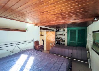 Independent house Frazione Gropparo, Dernice - photo 12