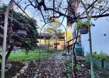 Independent house Frazione Gropparo, Dernice - photo 24