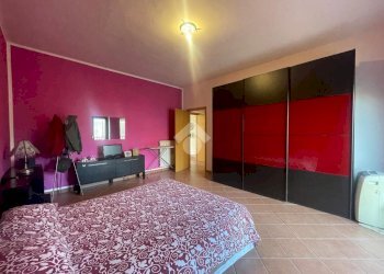 Two-room apartment Via santo stefano, Oleggio - photo 3