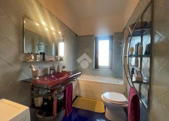 Two-room apartment Via santo stefano, Oleggio - photo 11
