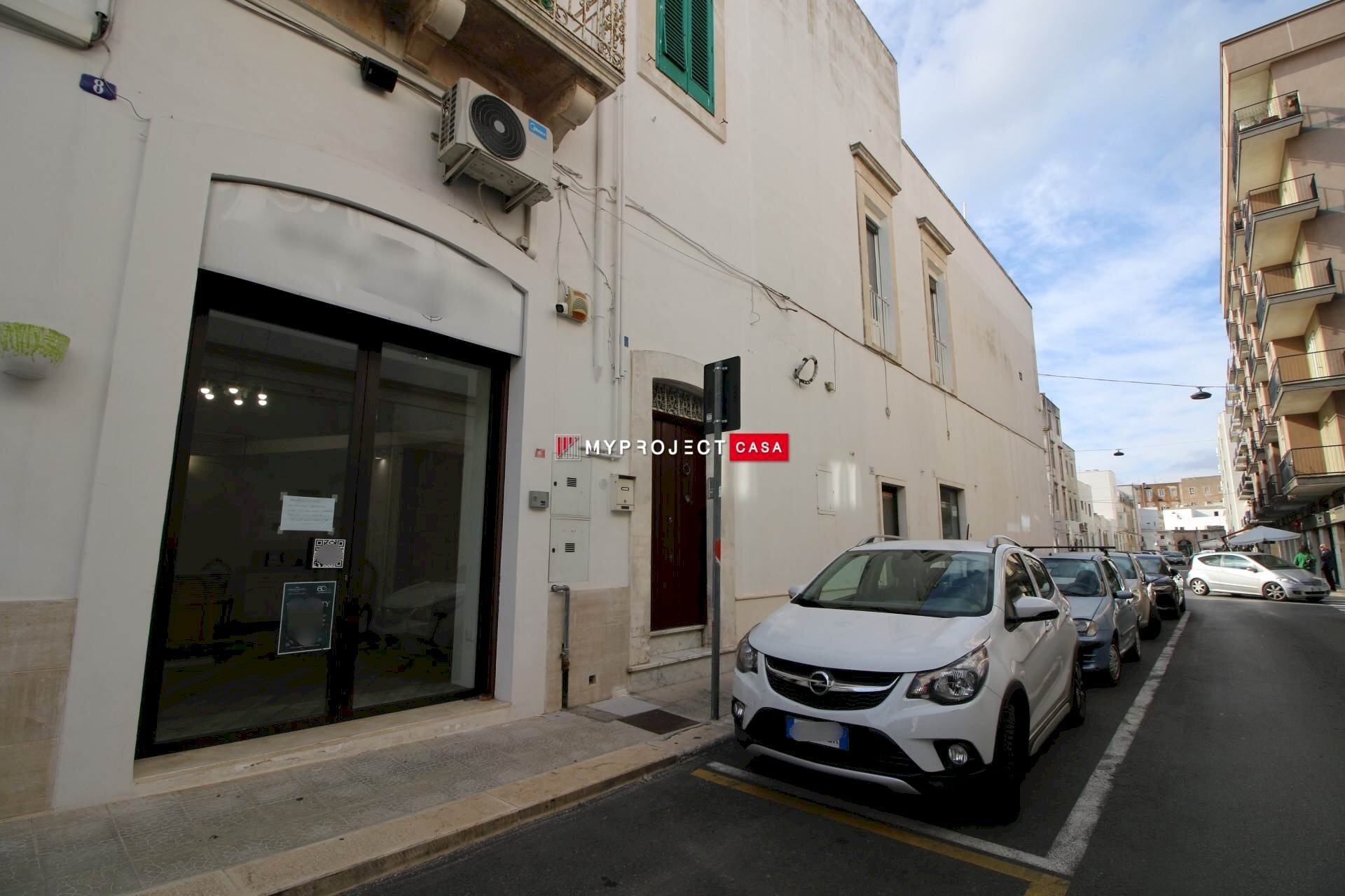 Shop Via Lelio Fanelli, Martina Franca - photo 1