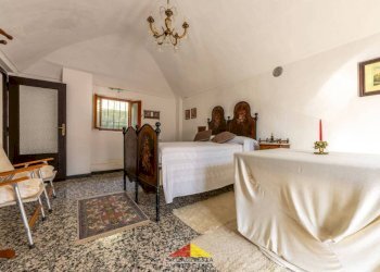 Camera da letto - Independent house via Giuseppe Garibaldi, 146, Manta - photo 12