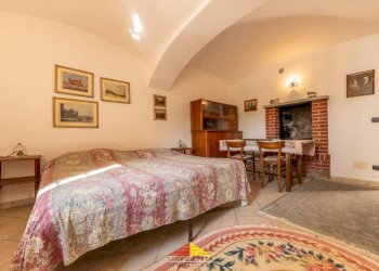 Camera da letto - Independent house via Giuseppe Garibaldi, 146, Manta - photo 13