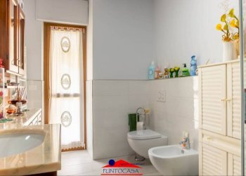 Bagno - Trilocale corso 25 Aprile, 33, Busca - foto 16