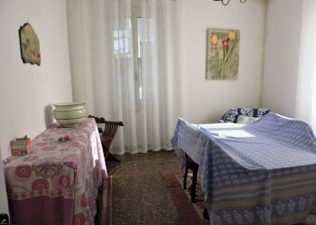 Camera da letto - Three-room apartment via Nicolò Ardoino, 11, Genova (neighborhood Sampierdarena) - photo 13