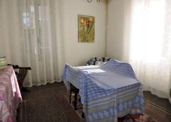 Camera da letto - Three-room apartment via Nicolò Ardoino, 11, Genova (neighborhood Sampierdarena) - photo 15