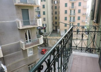 Balcone - Three-room apartment via Nicolò Ardoino, 11, Genova (neighborhood Sampierdarena) - photo 26