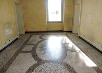 Stanza non arredata - Appartamento piazza Nicolò Montano, 2a, Genova (zona Sampierdarena) - foto 4
