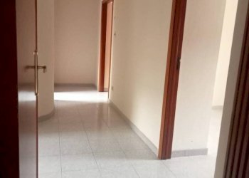 Interno appartamento - Trilocale via Enrico Nisco, San Giorgio del Sannio - foto 6