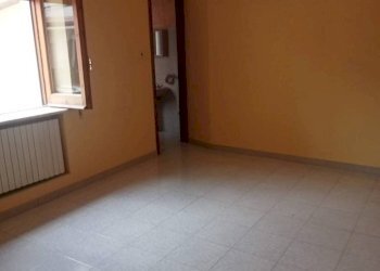 Stanza non arredata - Trilocale via Enrico Nisco, San Giorgio del Sannio - foto 12