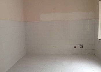 Stanza non arredata - Trilocale via Enrico Nisco, San Giorgio del Sannio - foto 25