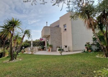 Villa Via Chiappinello, n., Montesilvano - foto 1
