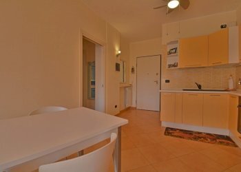 DSC_1247.jpg - Bilocale Largo Parodi  1, San Bartolomeo al Mare - foto 9