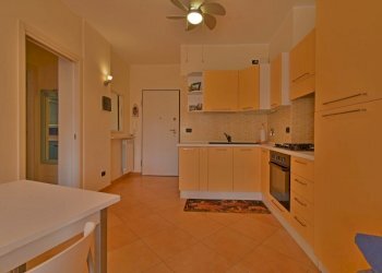 DSC_1249.jpg - Bilocale Largo Parodi  1, San Bartolomeo al Mare - foto 10