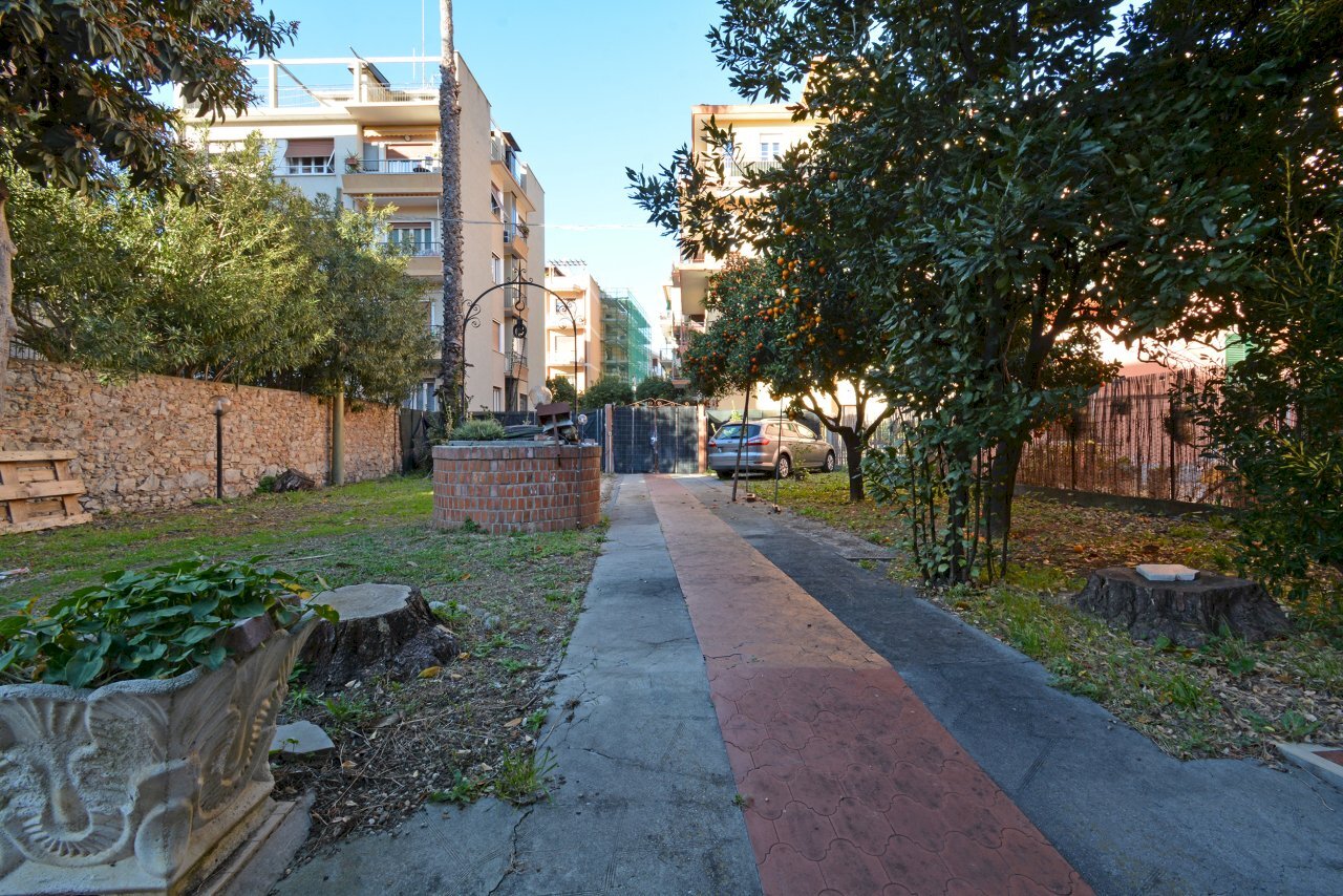 DSC_1155.jpg - Villa Via Indiani 19, Diano Marina - foto 2