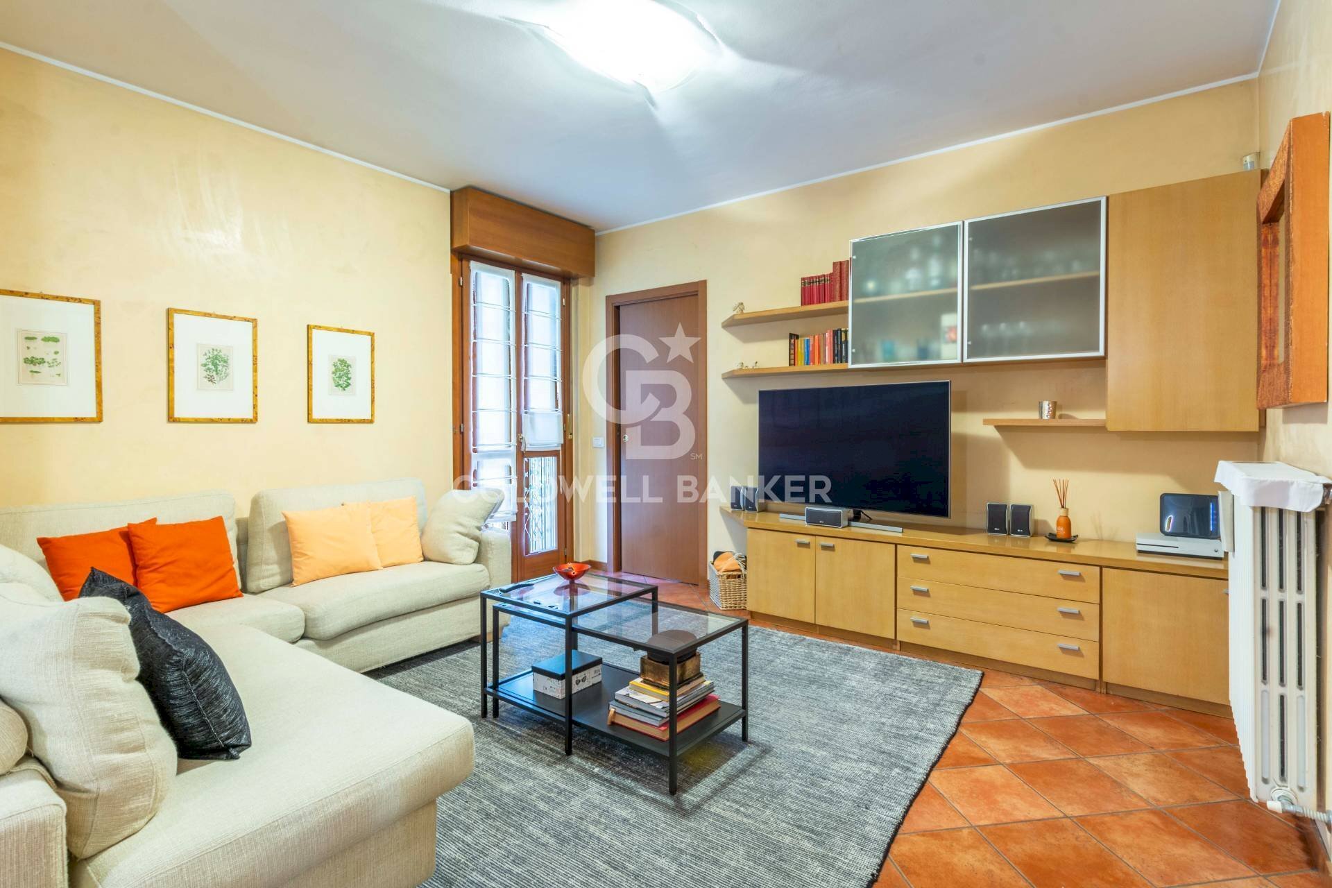 Four-room apartment Via Pier Francesco Mola, Milano - photo 1