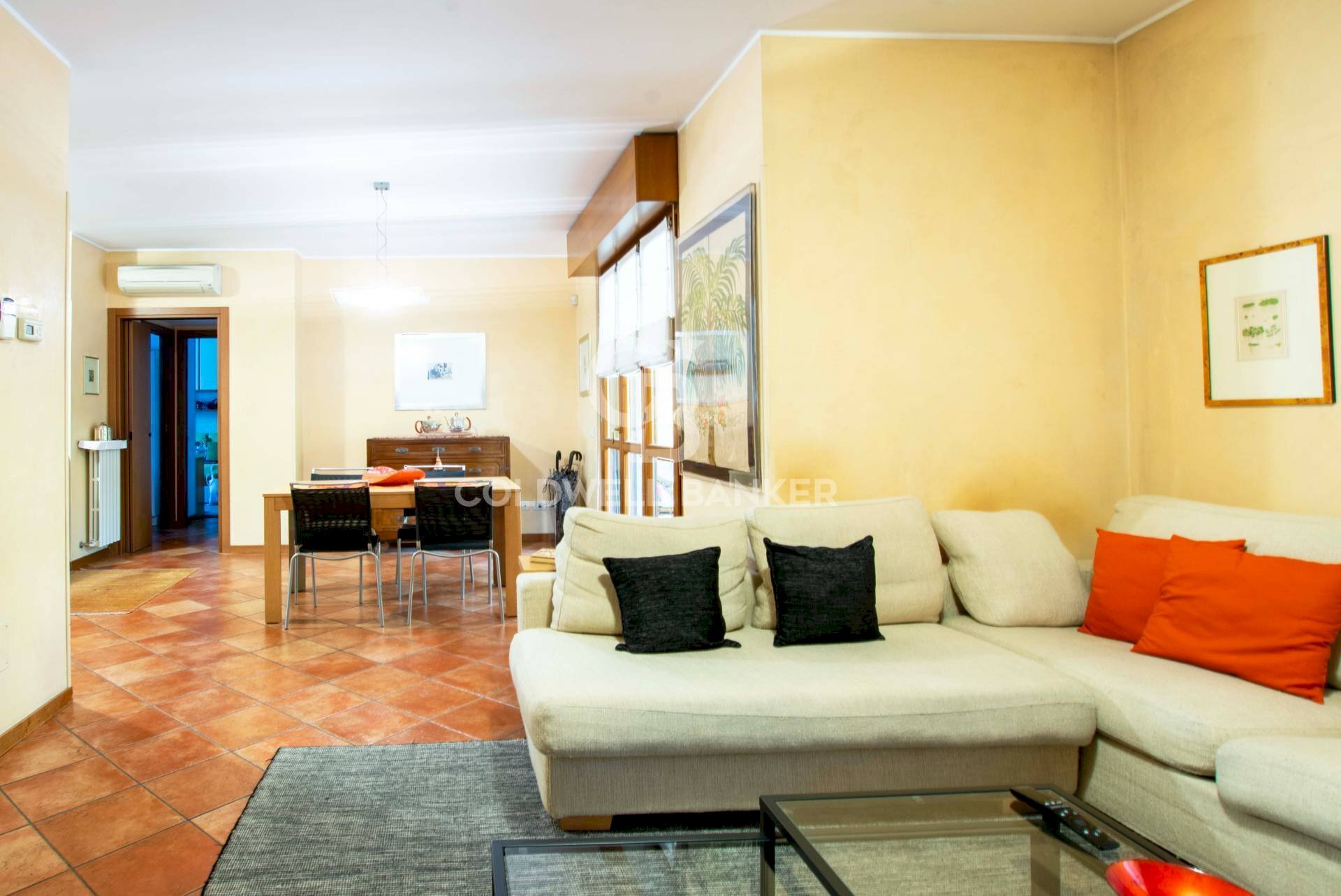 Four-room apartment Via Pier Francesco Mola, Milano - photo 3