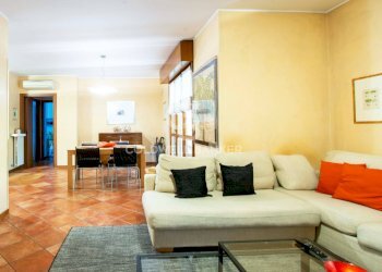 Quadrilocale Via Pier Francesco Mola, Milano - foto 3