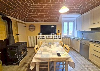 Cucina - Villa strada Casale-Asti II, 90, San Giorgio Monferrato - foto 18