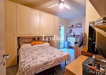 Camera da letto - Villa strada Casale-Asti II, 90, San Giorgio Monferrato - foto 19