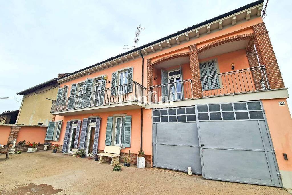 Facciata - Villa via Maestra, 222, Casale Monferrato - foto 1