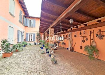 Giardino - Villa via Maestra, 222, Casale Monferrato - foto 12