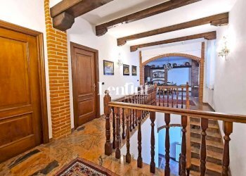 Interno palazzo - Villa via Maestra, 222, Casale Monferrato - photo 33