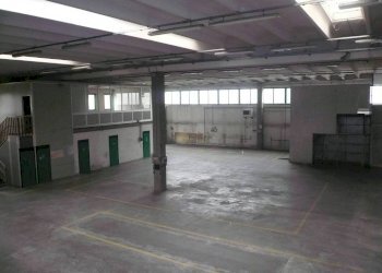 Interno non residenziale - Magazzino via Principale, Casier - foto 2