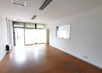 Stanza non arredata - Magazzino via Valcunsat, Casarsa della Delizia - foto 2