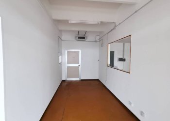 Stanza non arredata - Magazzino via Valcunsat, Casarsa della Delizia - foto 3