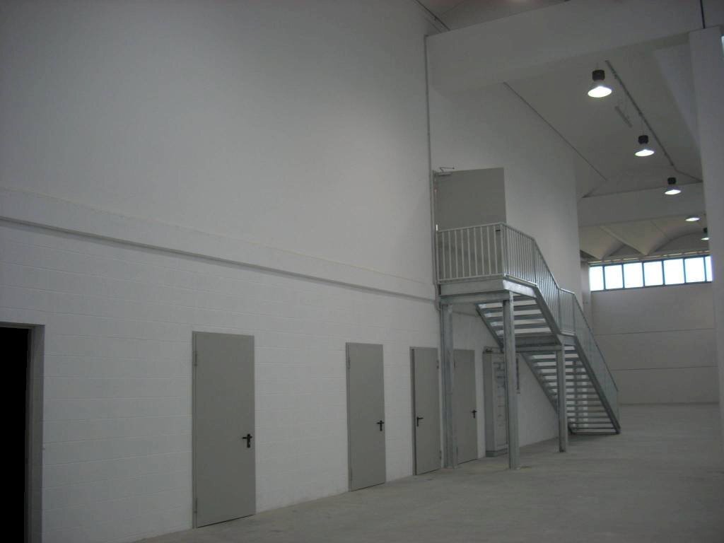 Magazzino - Magazzino strada Provinciale Paullese, Peschiera Borromeo - foto 3