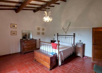 12villoreind.jpg - Casa Colonica Vicchio - foto 12