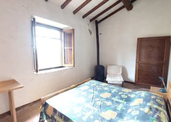 16villoreind.jpg - Casa Colonica Vicchio - foto 16