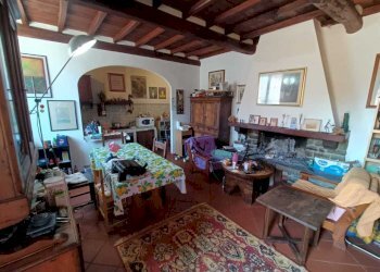 1colonicadicomano.jpeg - Casa Colonica Dicomano - foto 2