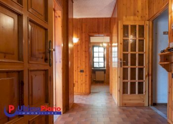 Villa Frazione Villes Dessus 1, Introd - photo 8