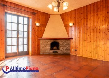 Villa Frazione Villes Dessus 1, Introd - photo 10