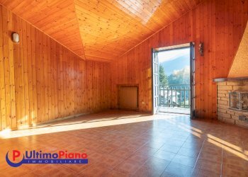 Villa Frazione Villes Dessus 1, Introd - photo 11