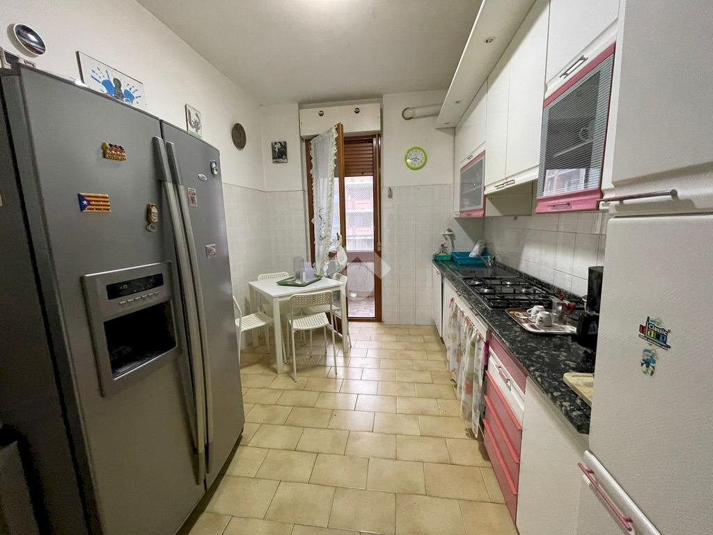 Three-room apartment Via Monsignore Leone Ossola, Novara - photo 3