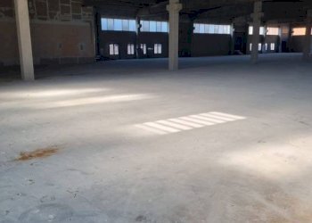 Magazzino - Capannone via Fratelli Rosselli, Trezzano sul Naviglio - foto 10